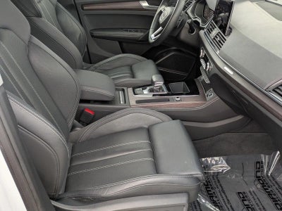 2021 Audi Q5 Prestige 45 TFSI quattro