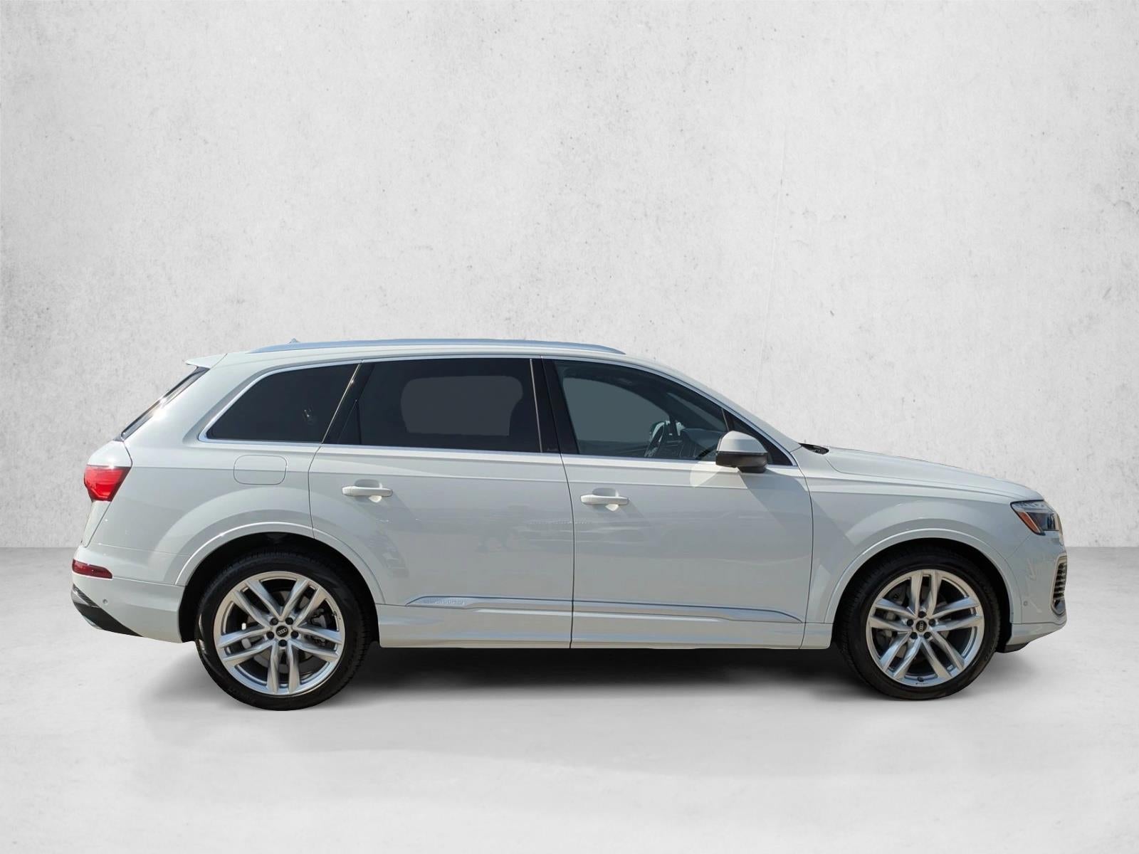 2025 Audi Q7 Premium Plus 55 TFSI quattro