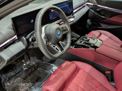 2026 BMW 550e xDrive Sedan