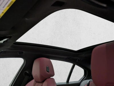 2026 BMW 550e xDrive Sedan