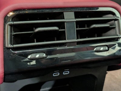 2026 BMW 550e xDrive Sedan