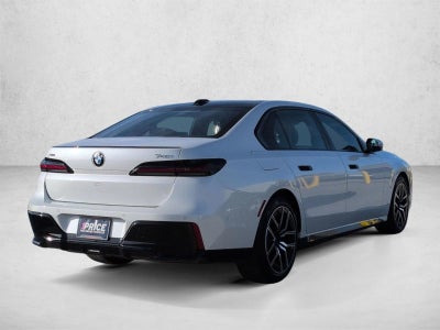 2025 BMW 740i xDrive Sedan