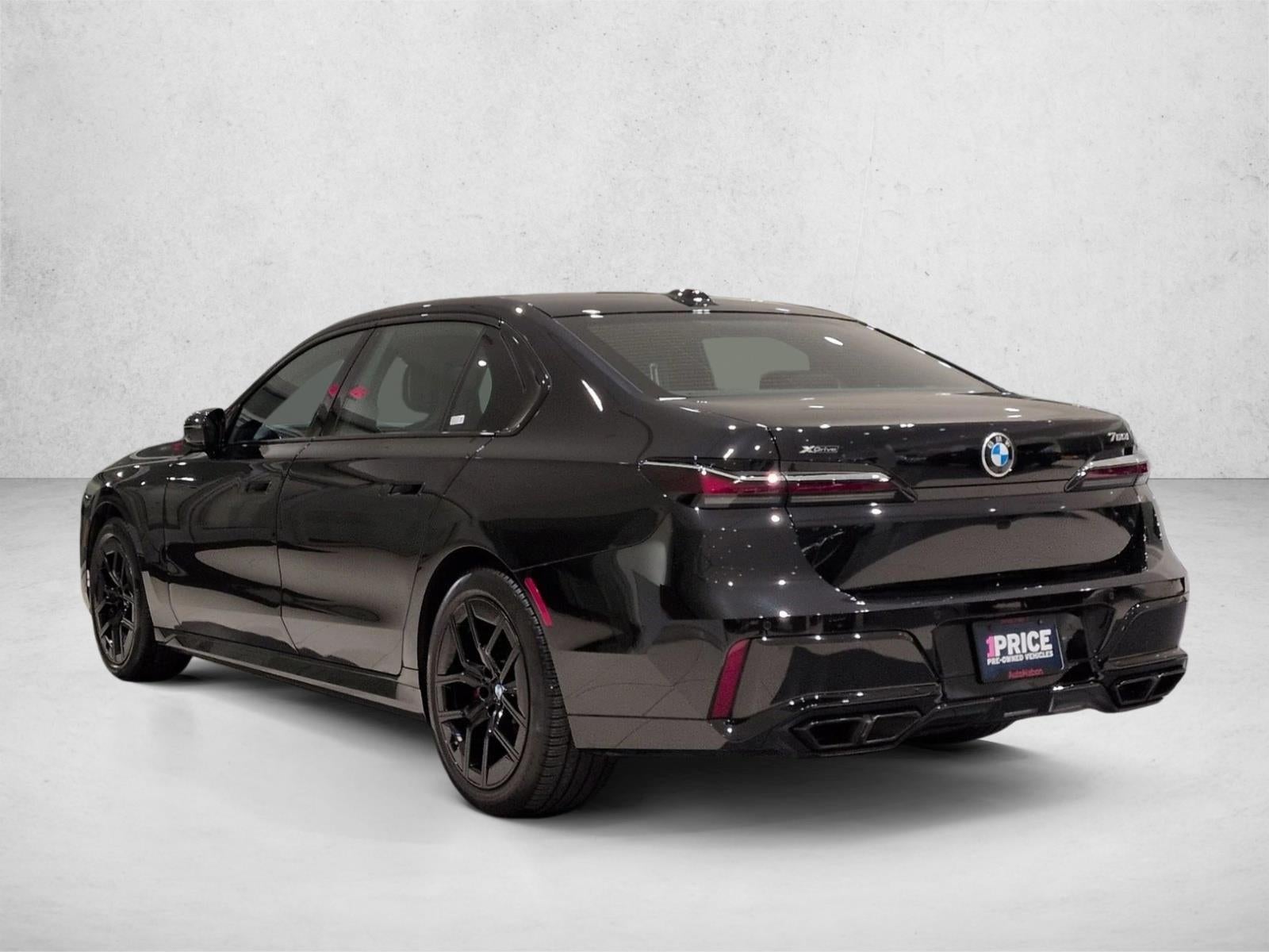 2024 BMW 760i xDrive Sedan