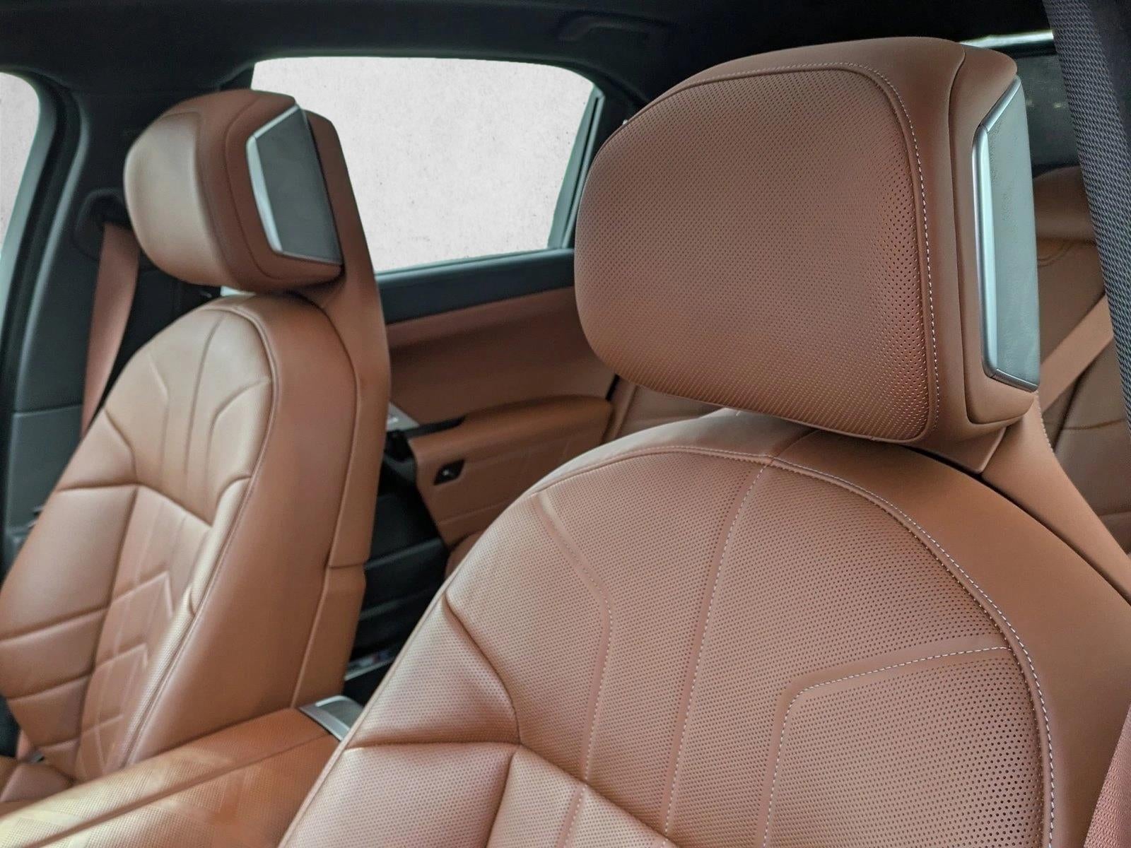 2024 BMW 760i xDrive Sedan