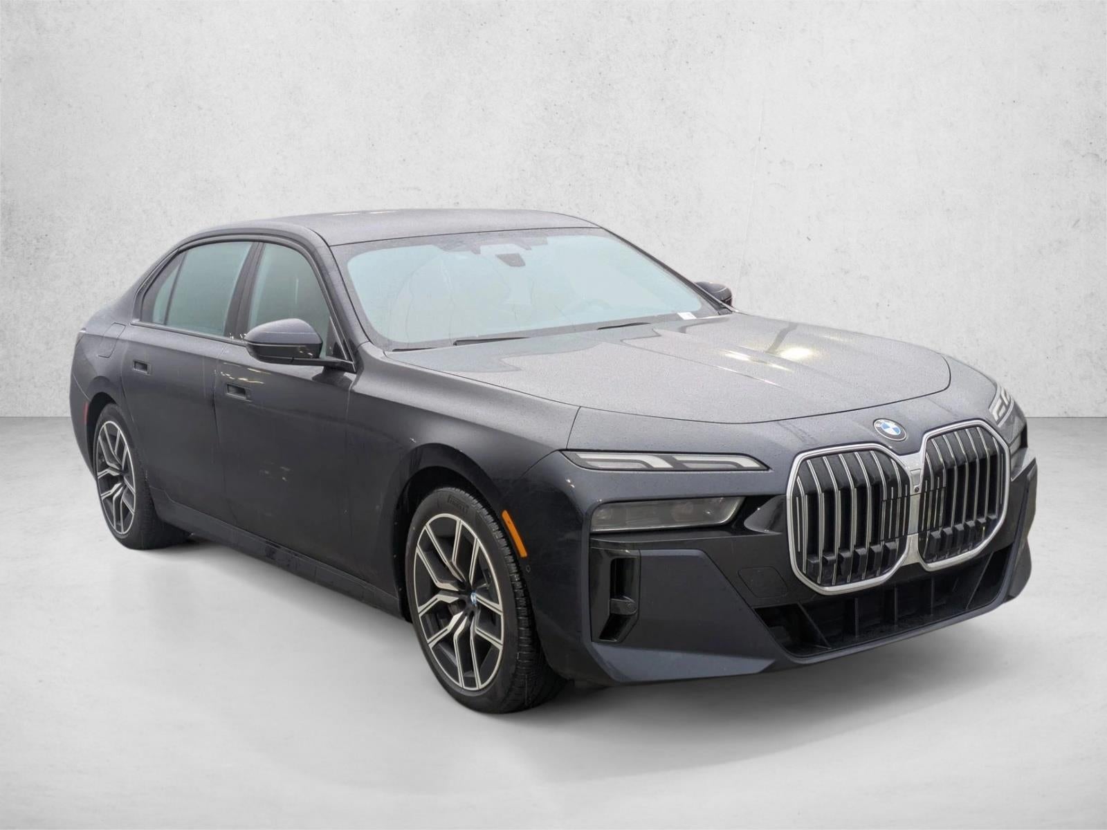2024 BMW 760i xDrive Sedan