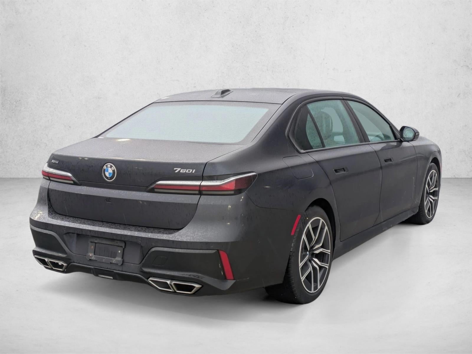 2024 BMW 760i xDrive Sedan