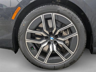 2024 BMW 760i xDrive Sedan