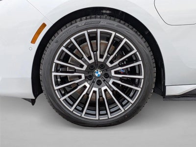 2026 BMW 750e xDrive Plug-In Hybrid