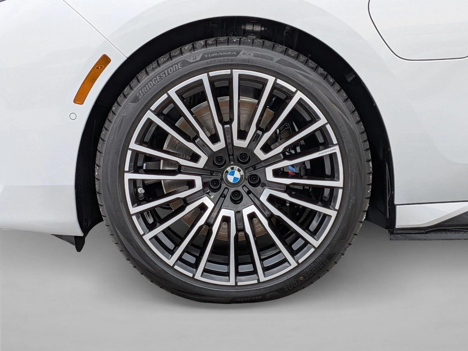 2026 BMW 750e xDrive Plug-In Hybrid