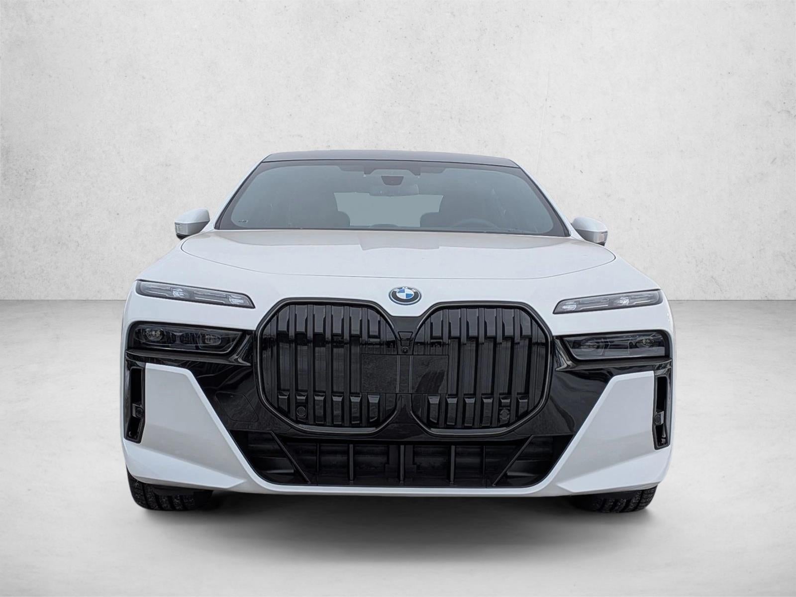 2026 BMW 750e xDrive Plug-In Hybrid