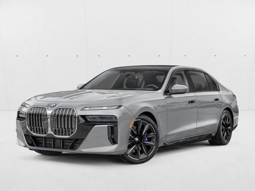 2025 BMW 750e xDrive Plug-In Hybrid