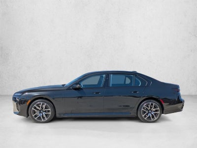 2025 BMW 750e xDrive Plug-In Hybrid