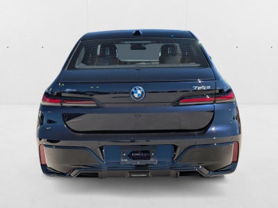 2026 BMW 750e xDrive Plug-In Hybrid
