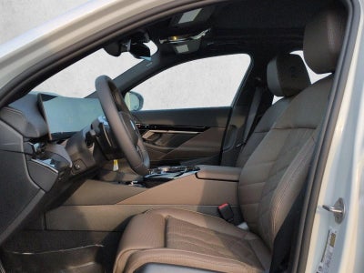 2026 BMW 530i xDrive Sedan