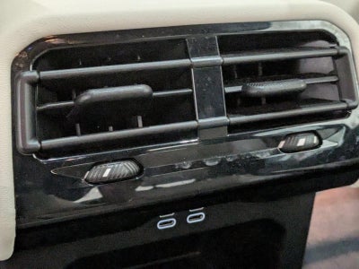 2025 BMW 530i xDrive Sedan