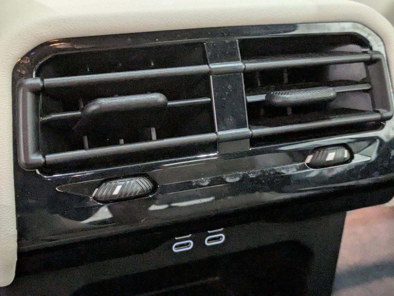 2025 BMW 530i xDrive Sedan