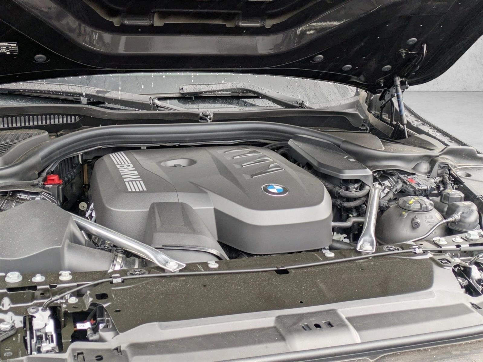 2025 BMW 530i xDrive Sedan