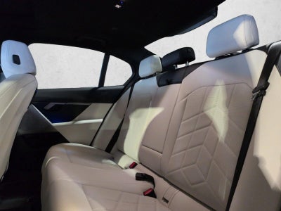 2026 BMW 530i xDrive Sedan