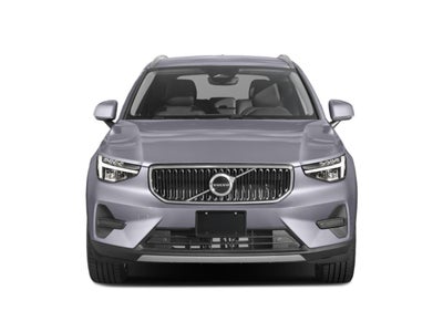 2023 Volvo XC40 B4 FWD Plus Bright Theme