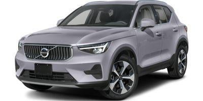 2025 Volvo XC40 B5 AWD Plus Dark Theme