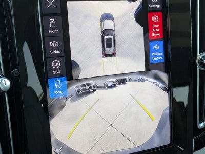 2026 Volvo XC40 B5 AWD Ultra
