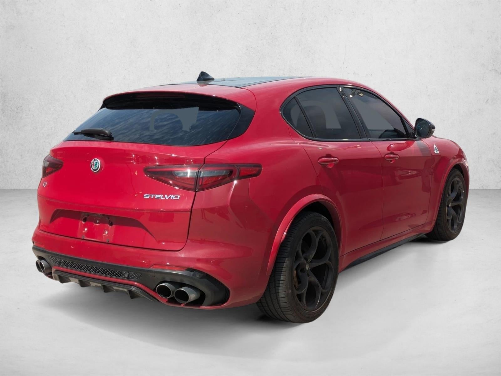 2021 Alfa Romeo Stelvio Quadrifoglio AWD