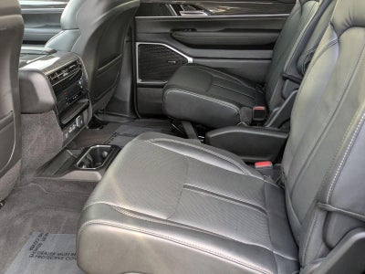 2022 Jeep Wagoneer Series III 4x4