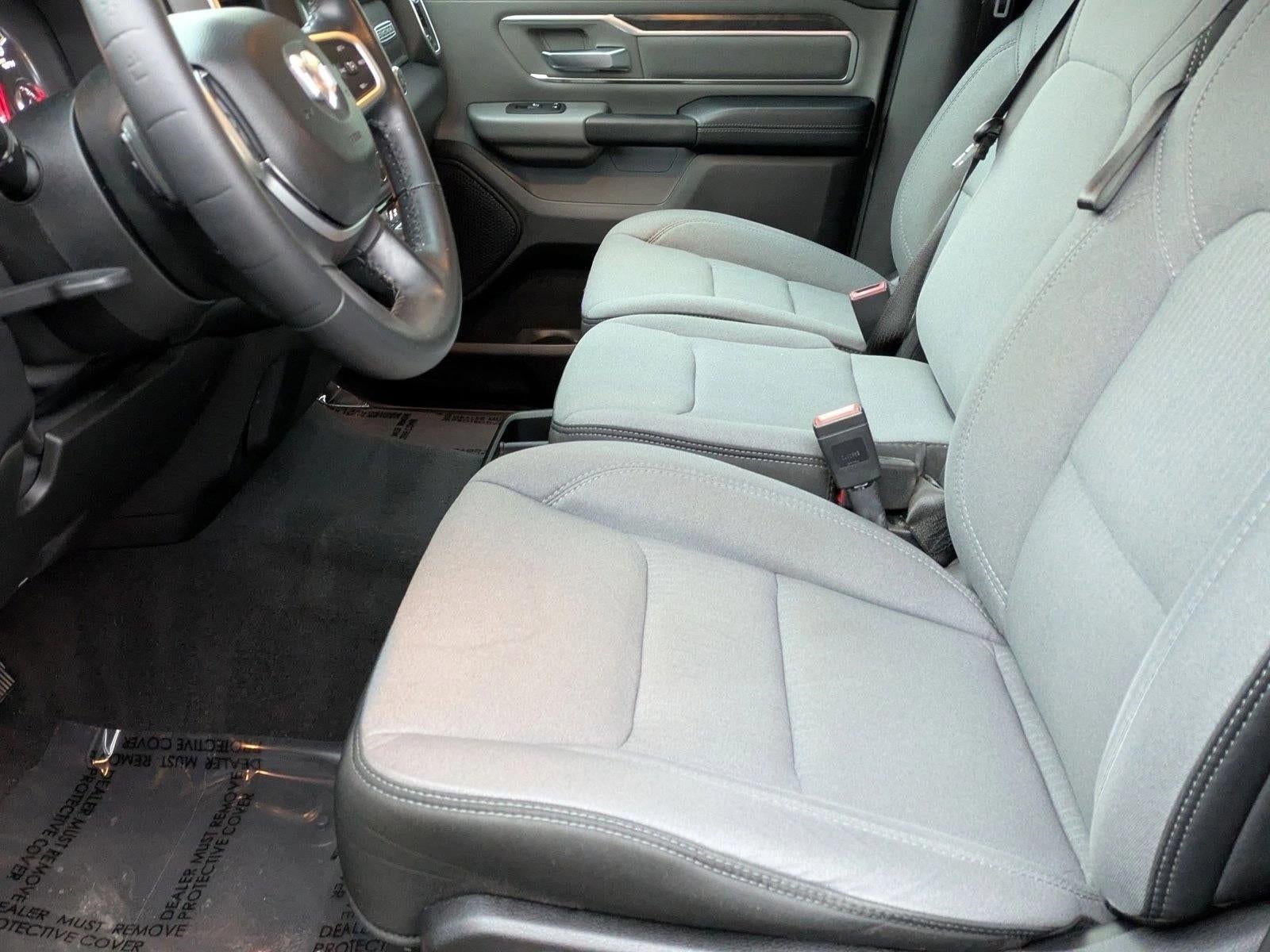 2019 RAM 1500 Big Horn/Lone Star 4x2 Crew Cab 5'7" Box