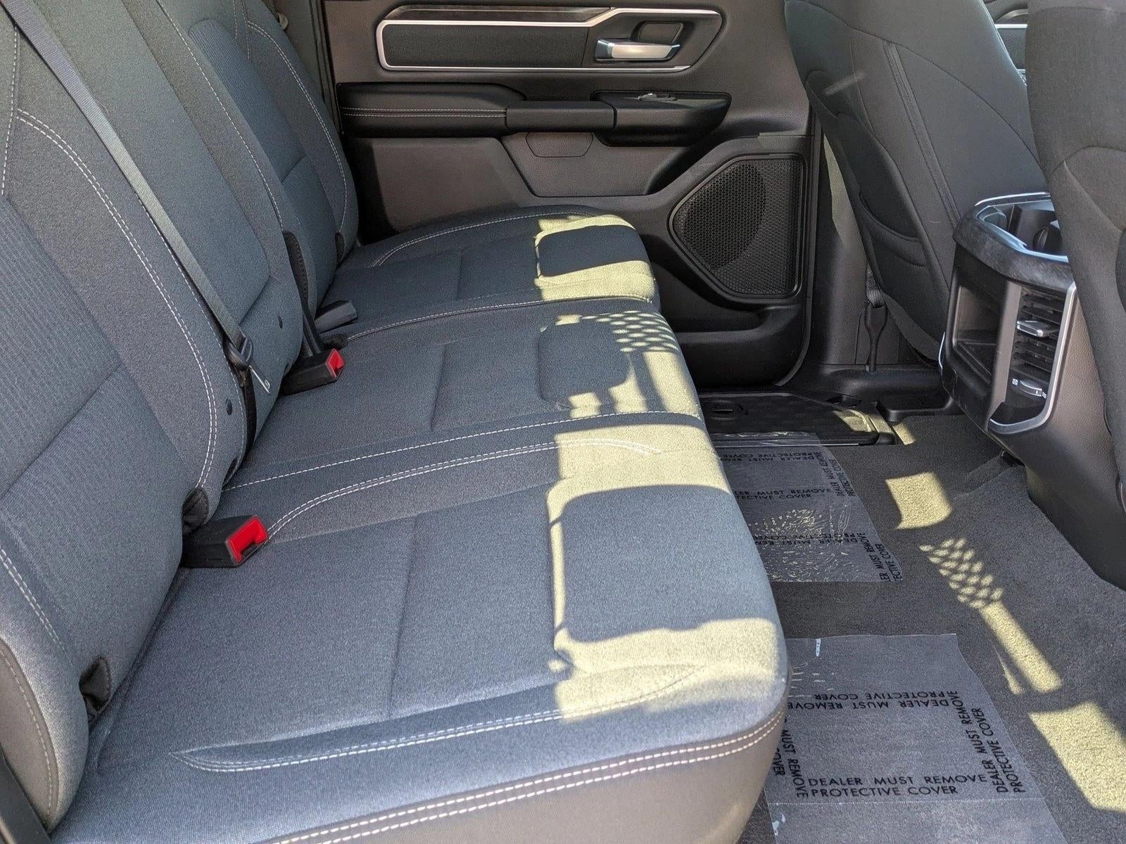 2023 RAM 1500 Big Horn 4x4 Crew Cab 5'7" Box