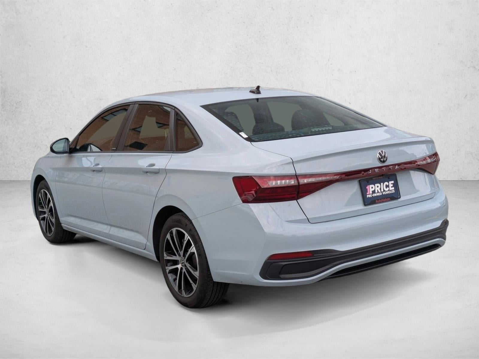 2025 Volkswagen Jetta Sport Auto