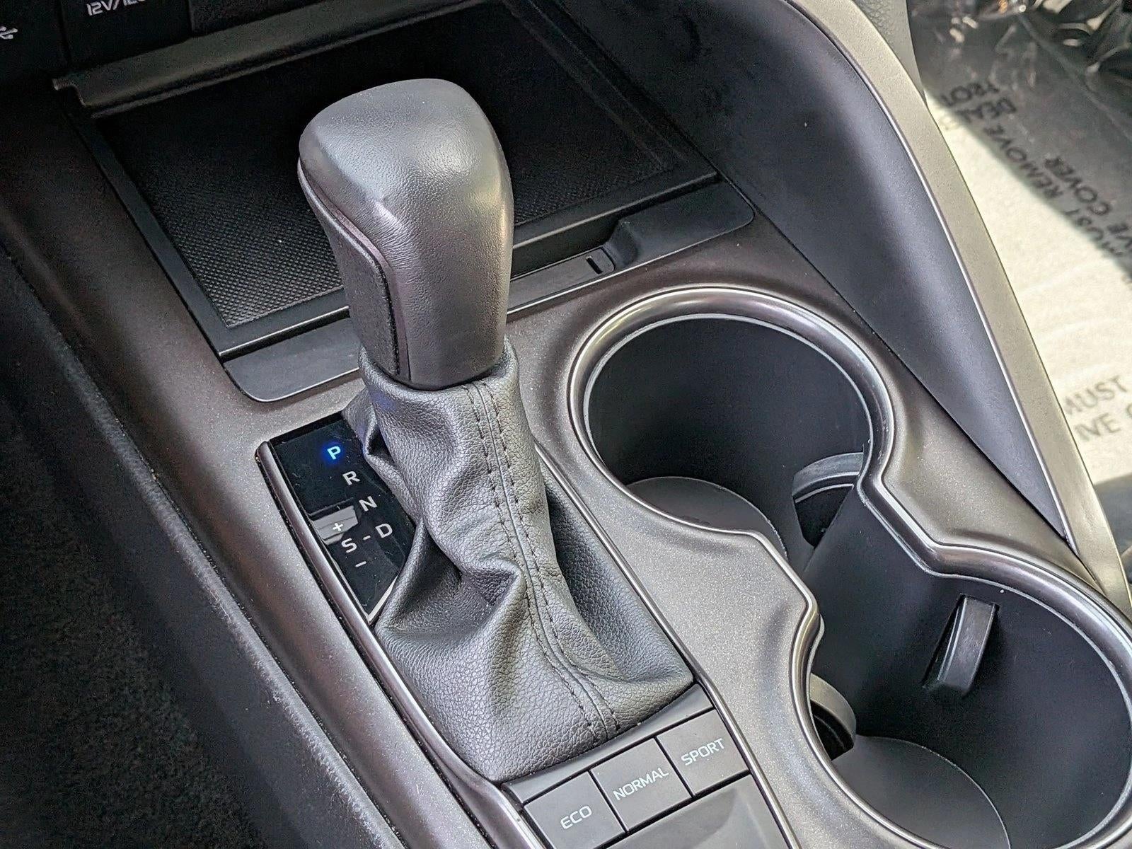 2024 Toyota Camry SE Auto (Natl)