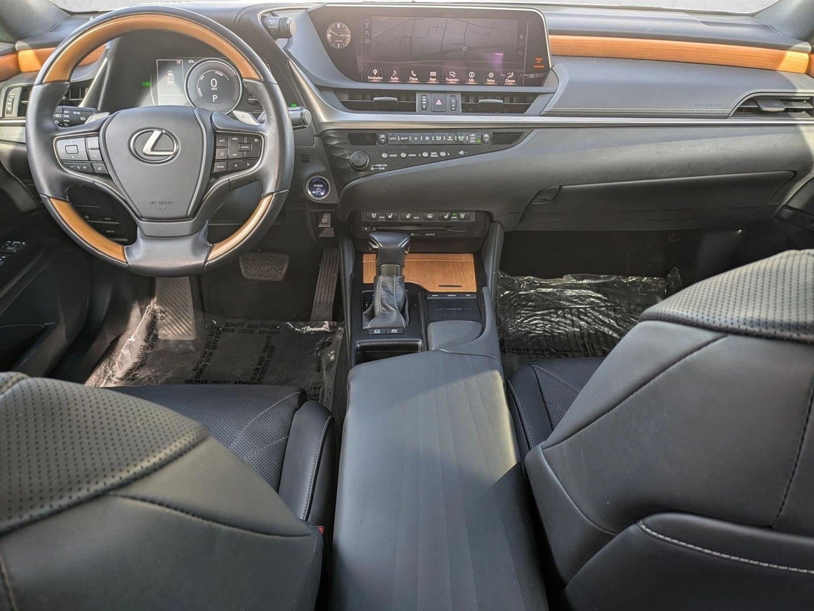 2020 Lexus ES 300h Luxury FWD