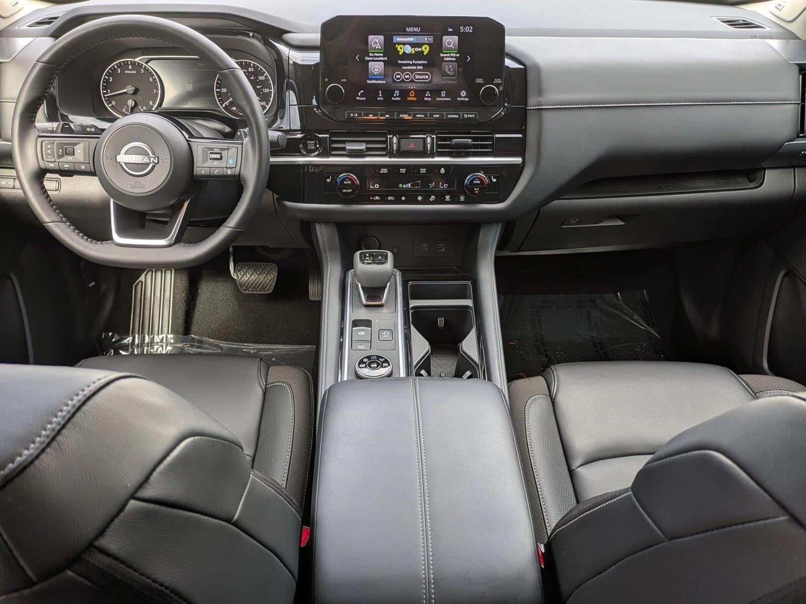 2025 Nissan Pathfinder SL 4WD