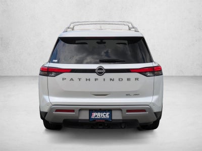 2025 Nissan Pathfinder SL 4WD