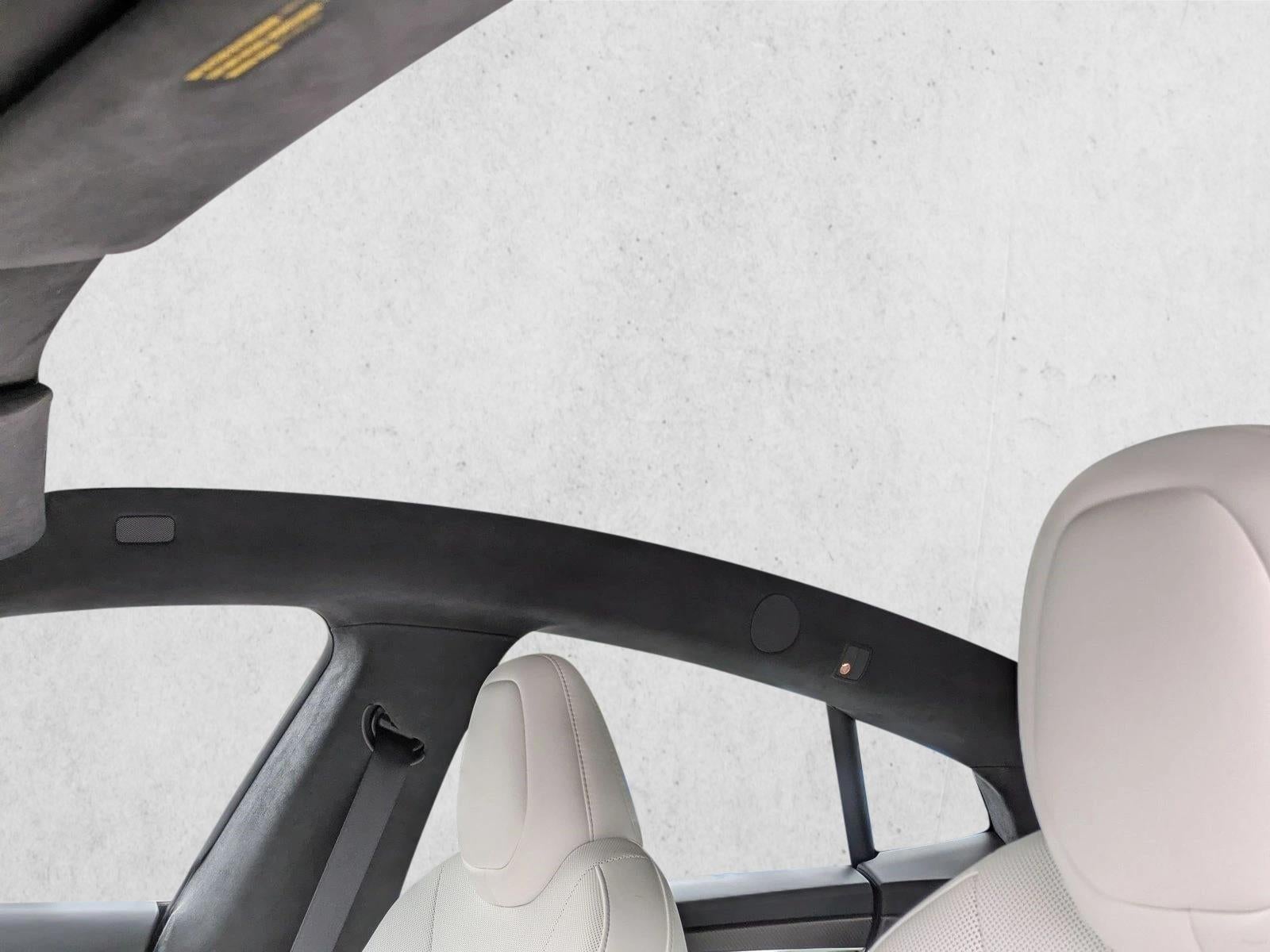 2022 Tesla Model S Plaid AWD