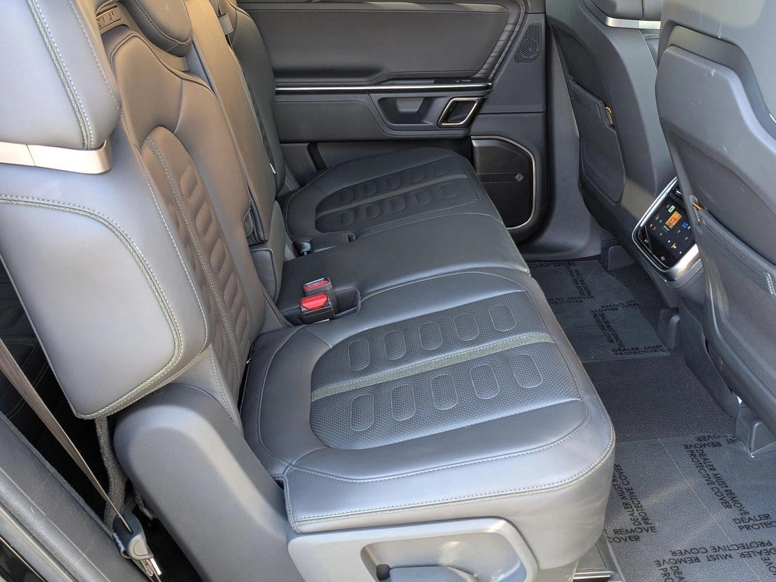 2023 Rivian R1S Adventure Quad-Motor Large Pack