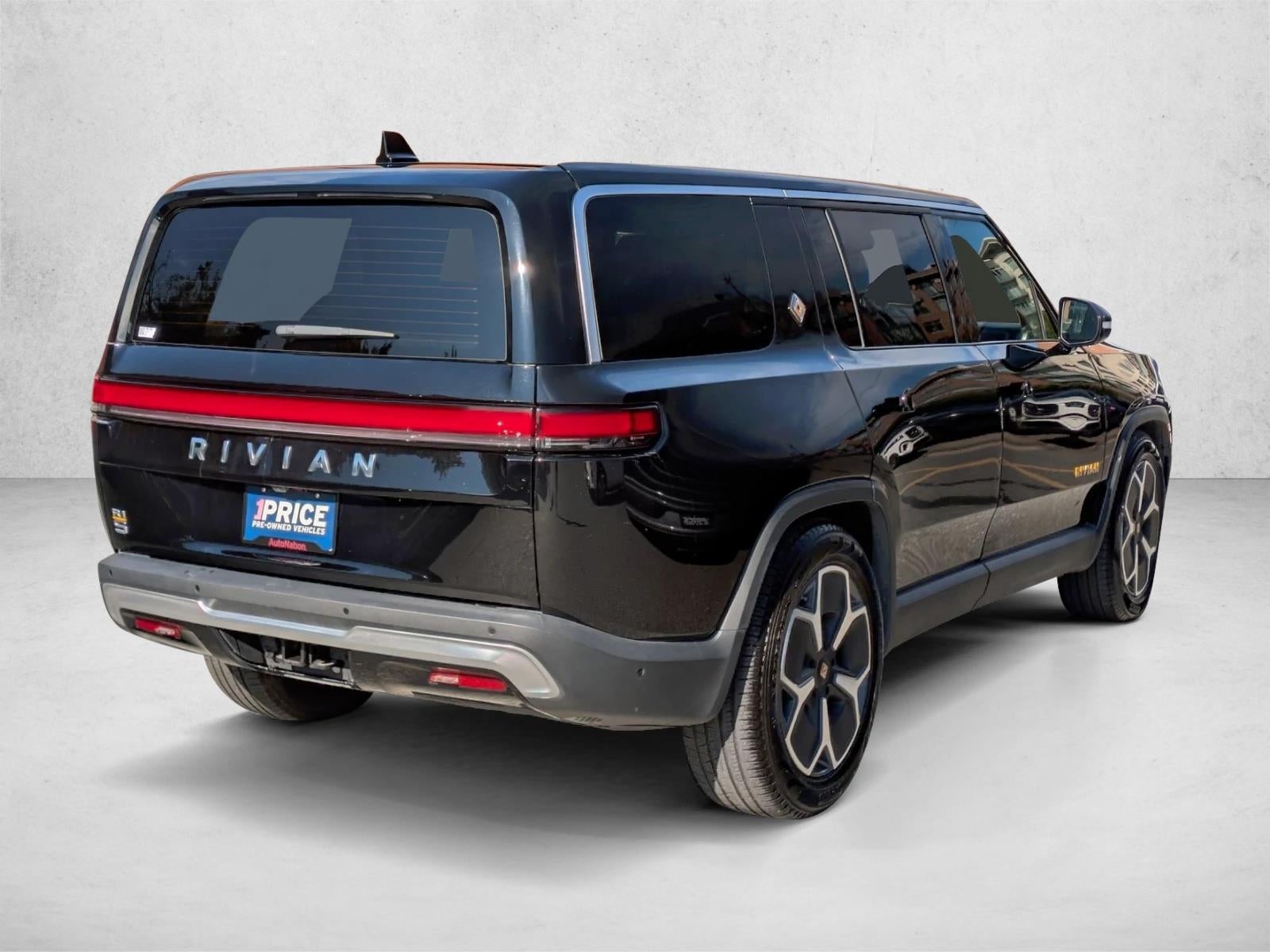 2023 Rivian R1S Adventure Quad-Motor Large Pack