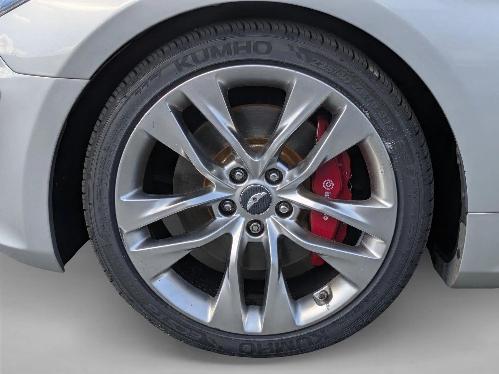 2013 Hyundai GENESIS Coupe 2dr V6 3.8L Man Track