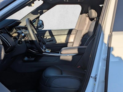 2026 Land Rover Range Rover Sport P360 SE