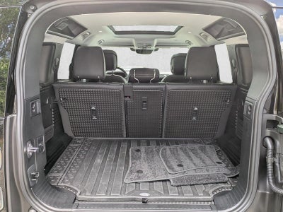 2026 Land Rover Defender 110 P400 X-Dynamic SE