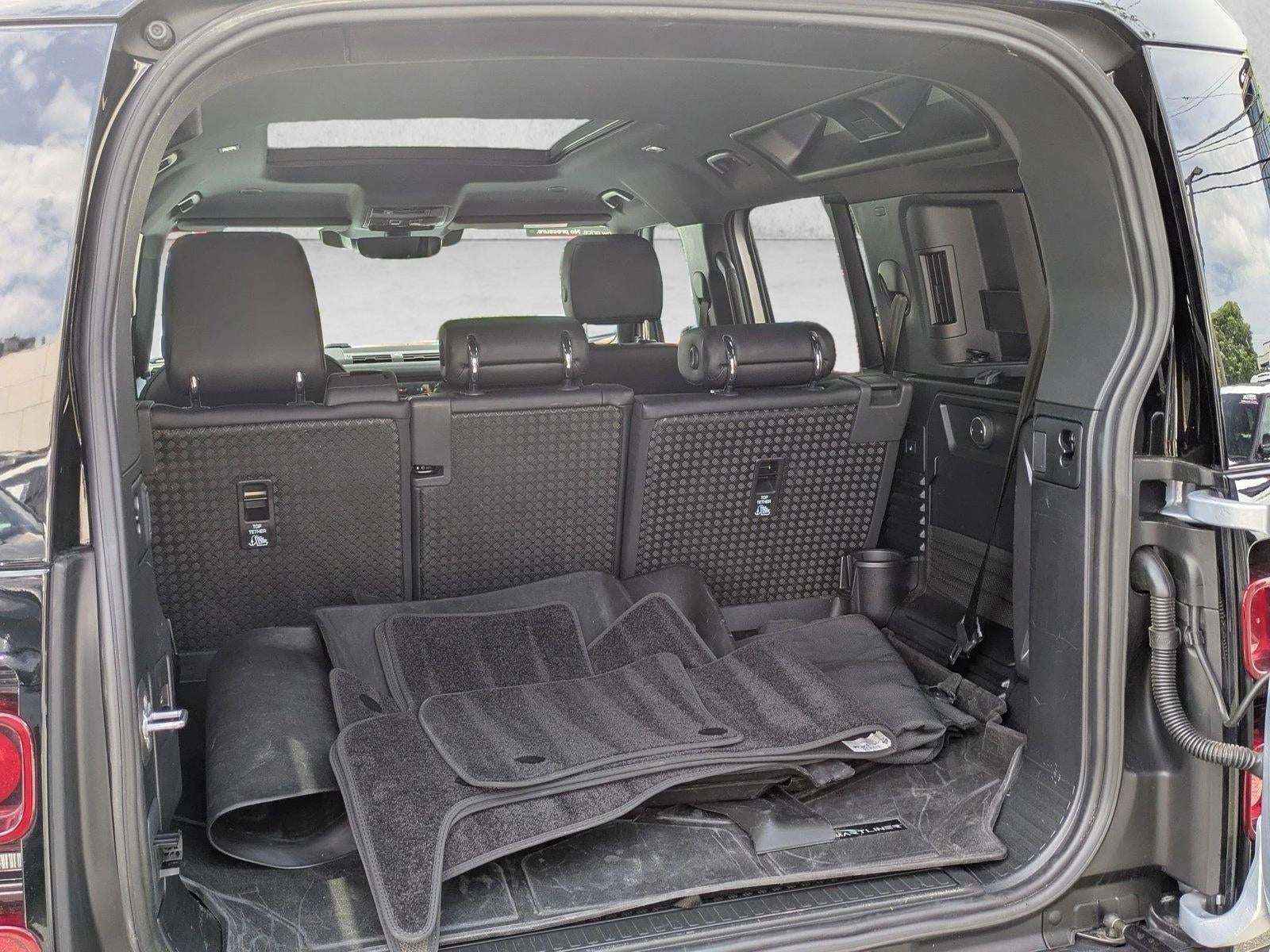 2023 Land Rover Defender 110 X-Dynamic SE AWD