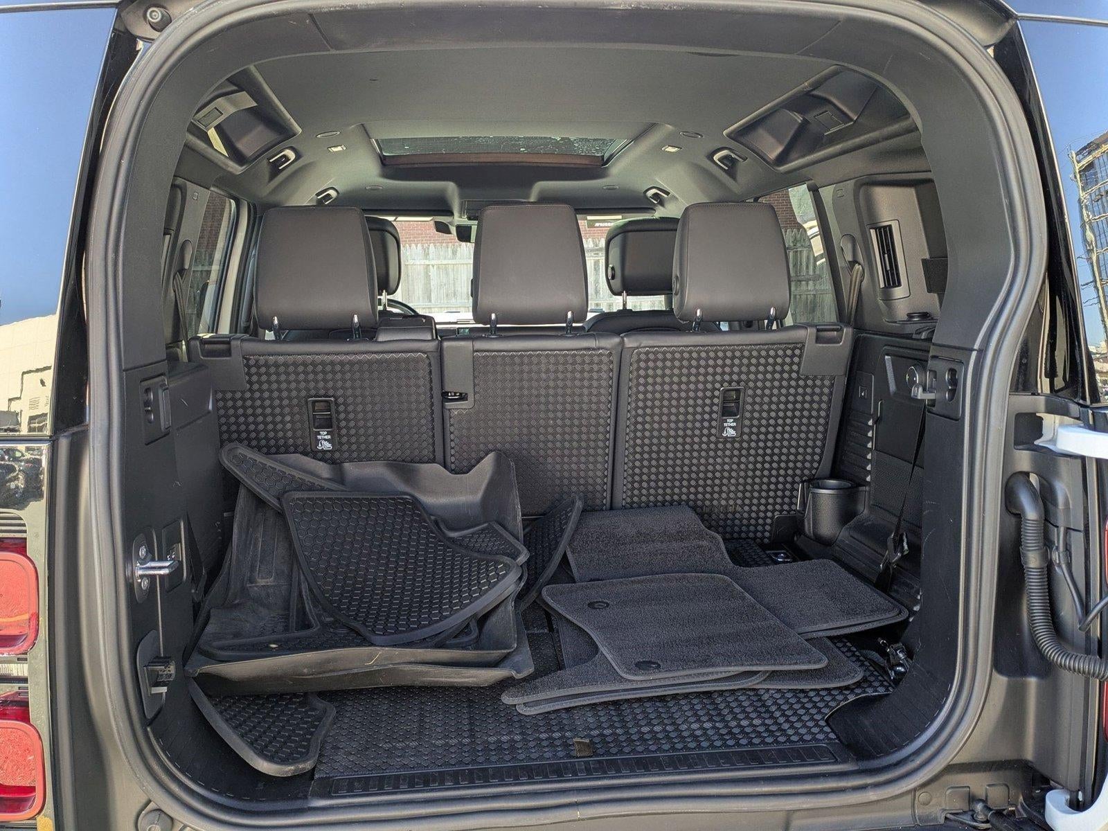 2022 Land Rover Defender 110 X-Dynamic HSE AWD