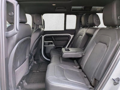 2024 Land Rover Defender 110 P400 S