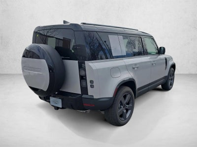 2026 Land Rover Defender 110 P300 S
