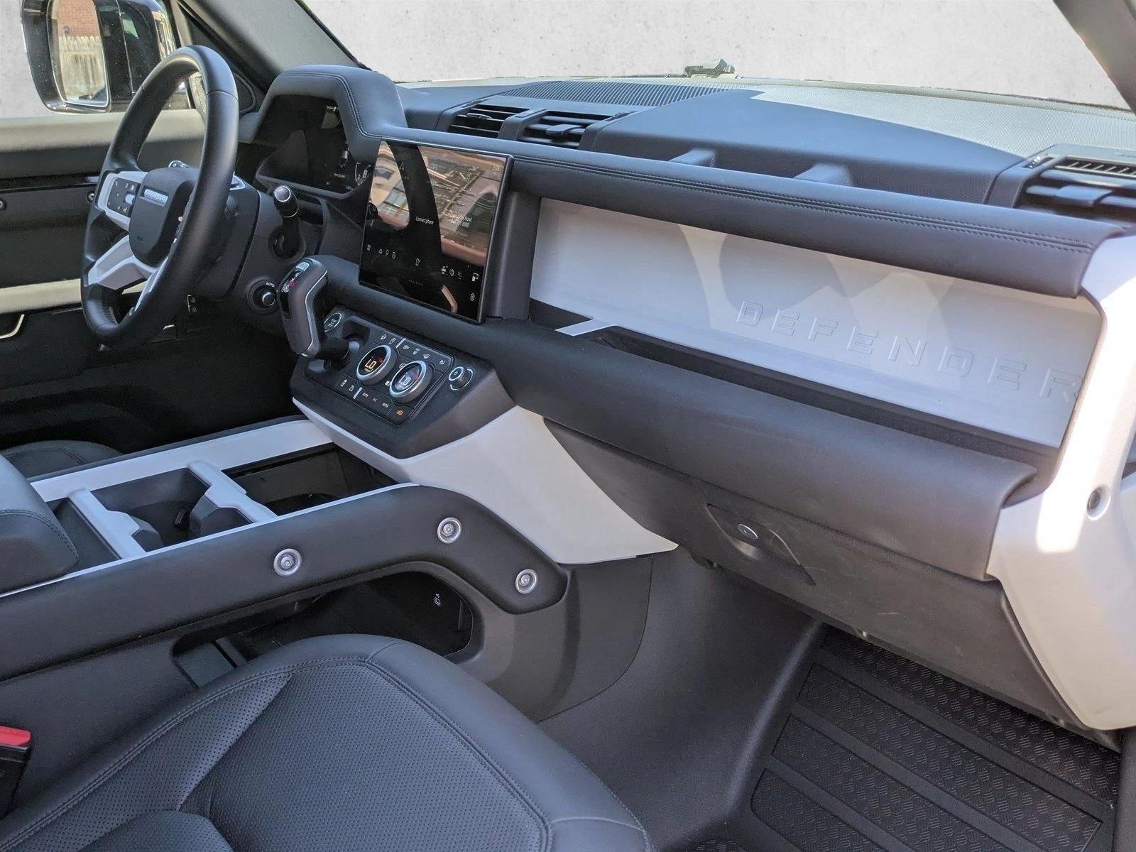 2025 Land Rover Defender 110 P300 S