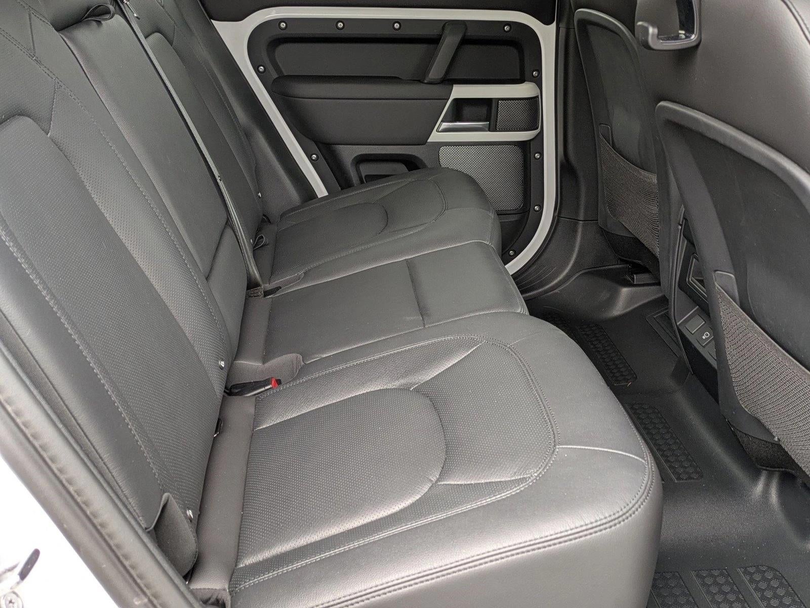 2024 Land Rover Defender 110 P300 S