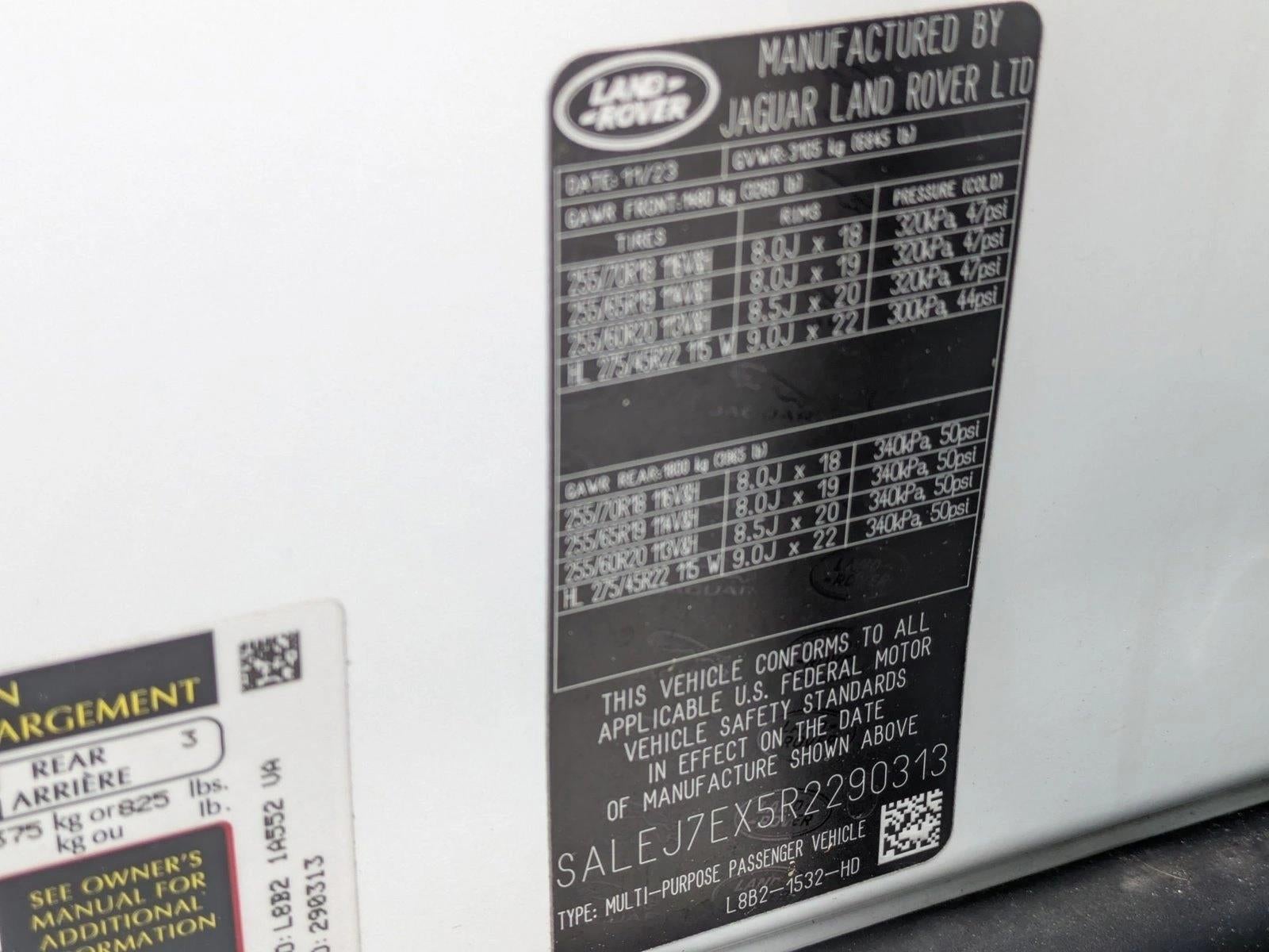 2024 Land Rover Defender 110 P300 S