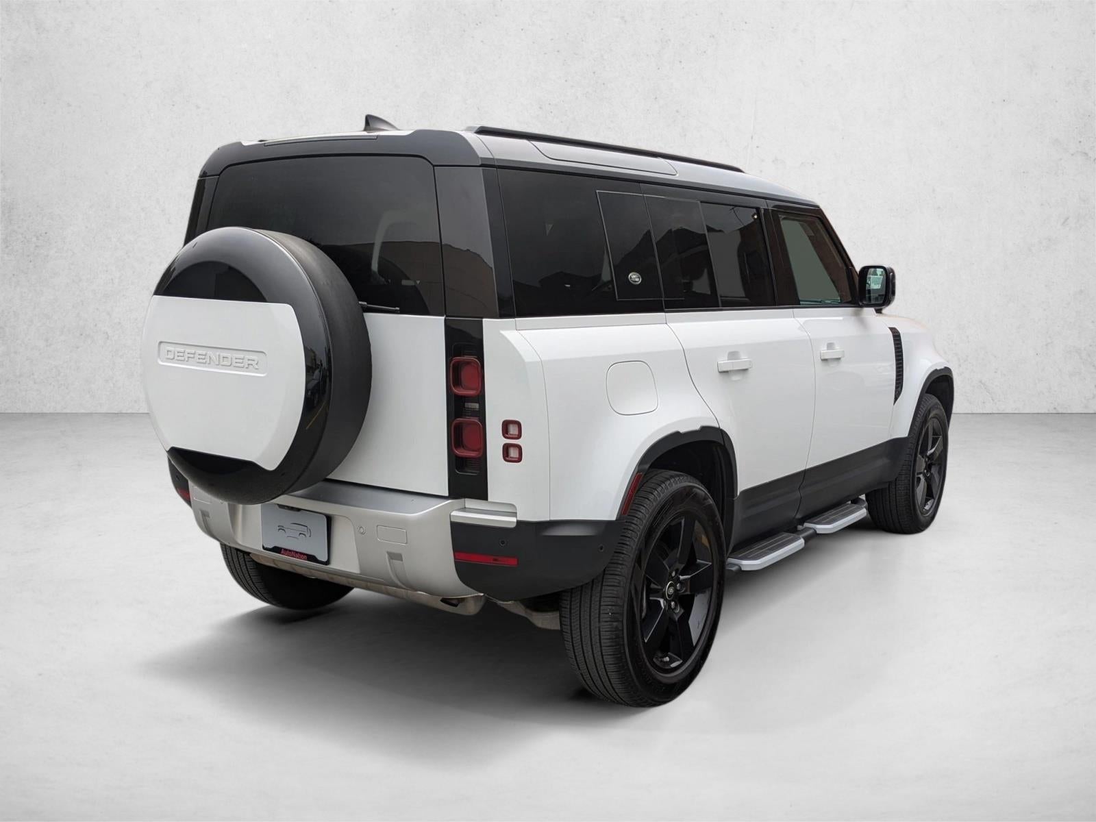 2024 Land Rover Defender 110 P300 S