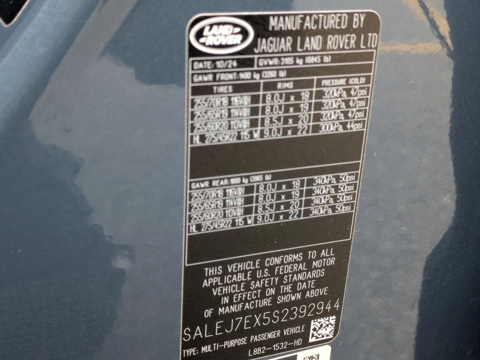 2025 Land Rover Defender 110 P300 S