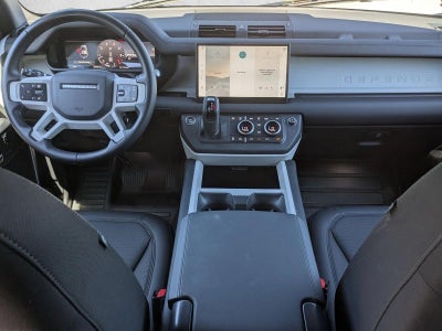 2025 Land Rover Defender 110 P300 S
